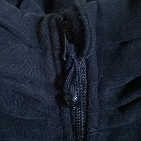 Lululemon vintage limited edition Black Jacket hoody zip up sweater - Picture 4 of 10